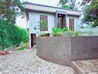 4 Bedrooms Modern House for sale in Piliyandala - Dampe