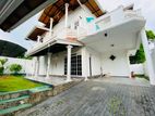 4 Bedrooms Modern House Rent Epitamulla Road Pitakotte