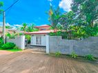 4 Bedrooms Solid House for Sale in Kahathuduwa Gonapola