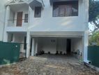 4 BR House For Sale in Dehiwala Attidiya - PDH254