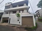 4 BR House For Sale in Nawala - PDH253