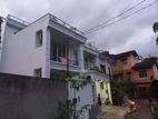 4 BR Luxury House For Sale in Pelawatta - PDH168