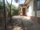 4 Br Single Storey House for Rent in Dehiwala Zoo Road