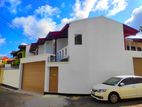 4 BR / Two Story Modern House Rent Mirihana Ebuldaniya