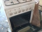 4 burner gas cooker with oven