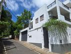 4-Storey -Generating Property with 3 Apartments-Thalapathpitiya