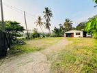 40P Land With 5BR House For Sale In Battaramulla Koswatta Thalangama