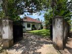 40perch land with house sale in ja-Ela