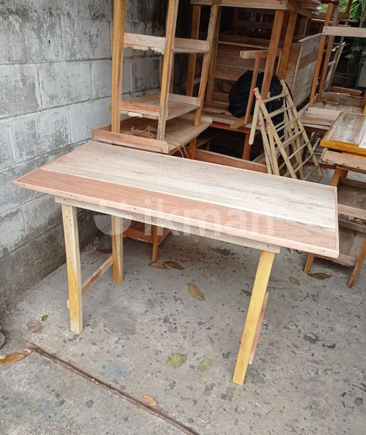 4*2feet Tables for Sale Dehiwala ikman
