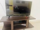43’ Smart TV with Table
