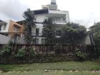 45 Perches with Large Garden an 3st Beautiful House-Thalawathugoda