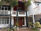 4Bedroom House for sale in seeduwa village