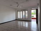4BR first floor house for rent in mount lavinia watrapola road