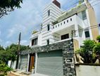 4BR Luxury Brand New Modern House For Sale in Battaramulla Pelawatta.