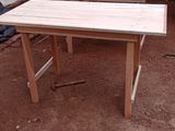 4ft *2ft Table 2.5ft H