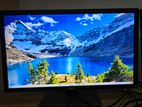 4 K Dell 27 Monitor