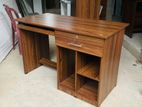 4x2 Modern Computer Table