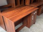 4x2 Table