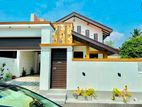 5 Bed Rooms Upstairs Modern House for Sale in Negombo Area