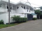 5 Bedroom House for Rent at Colombo 8