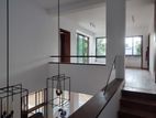 5 Bedroom house for Rent in Colombo 7 - PDH29