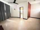 5 Bedroom House for rent in Gregory’s Road, Colombo 7 (C7-10565)