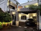 5 Bedroom House for Rent Wellawatte,Colombo 06 (NK752)