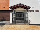 5 Bedroom House for Sale - Mount Lavinia (EM608)