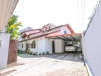 5 Bedroom House for Sale - Pelawatta Akuregoda Main Road Facing
