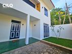 5 Bedroom House for Sale – Pelawatta, Battaramulla