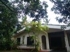 5 Bedroom House Sale in Narammala