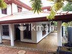 5 Bedroom House with 2 Annex at Mahara Junction