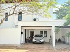5 Bedroom Luxury Brand New House for Sale - Colombo 3 (EM583)