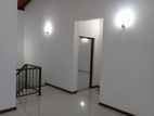 5 Bedroom Luxury House For Sale in Piliyandala - EH208