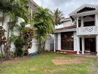 5 Bedrooms house for rent Negombo town main road facing
