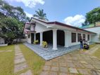 5 BEDROOMS HOUSE FOR SALE KADAWATHA NEAR KANDY ROAD.