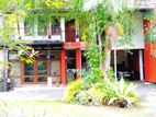 50 Perches Luxury Spauses House in Battaramulla