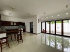 5,200 Sq.ft Commercial House for Sale in Pannipitiya - CP35412