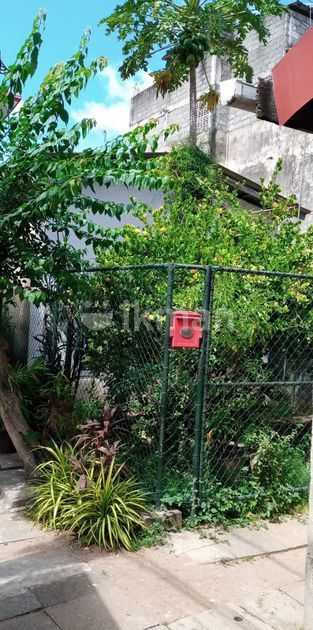 5.5 Perches Land with Old House in Colombo 4 – Ref No.RFR008 | ikman