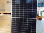 560W Jinko Solar Panels Mono Halfcut (Tier 01 Grade A)