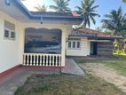 5Bed House for Rent in Wennapuwa (SP373)