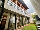 5BR House for Sale in Colombo 05