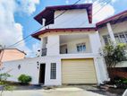 5BR Modern House For Rent In Thalawathugoda - 2135