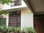 6 Bed house for rent at Colombo 10