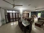 6 Bedroom Fully Furnished House for Rent - Colombo 05 (EM040AT)