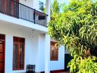 6 Bedroom House - 550m to High-Level Road Pannipitiya