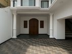 6 Bedroom House for Rent in Colombo 04 (EM075AF)