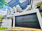 6 Bedroom House for Sale at Dehiwala