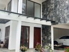 6 Bedrooms fully furnished House for rent seeduwa Liyanagamulla LK