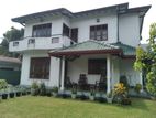 6 Bedrooms Large House for Sale in Piliyandala